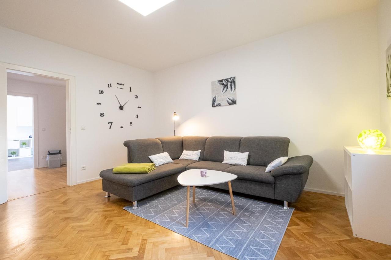 Ferienwohnung Zum Wohlfuehlen Essen Exterior photo